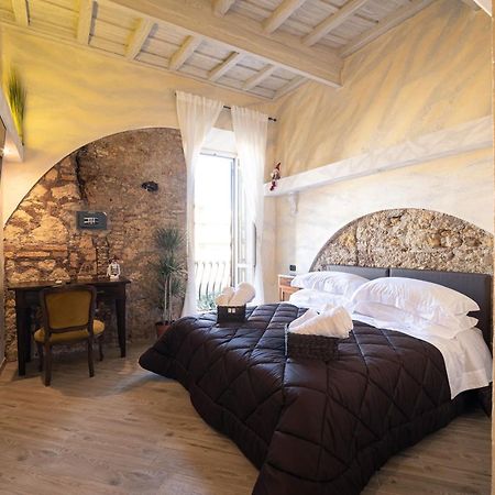 Lo Scoglio Dei Volsci Bed and Breakfast Nettuno Buitenkant foto